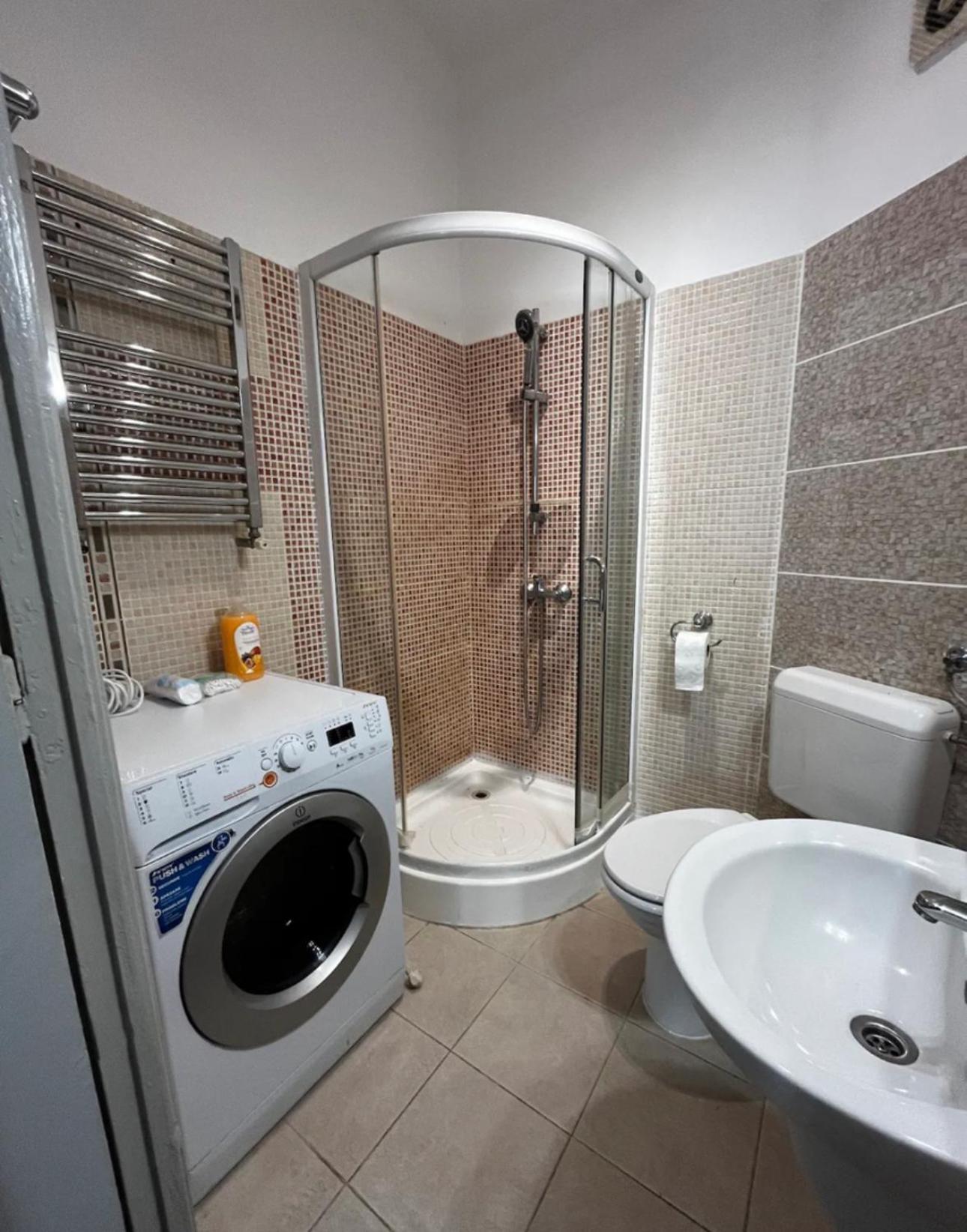 Lifestyle In The Center Apartment Bucharest Luaran gambar